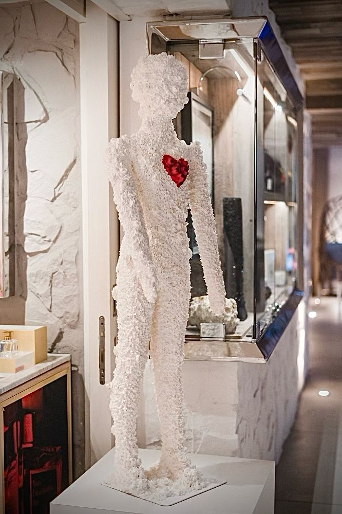 Sculpture Love Child